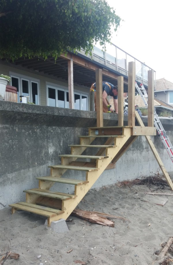 Retractable Seawall Stairs Construction